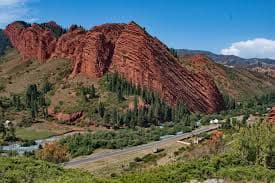 Ущелье Жети-Огуз (Семь быков) 3